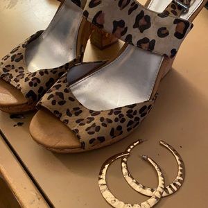 Leopard print wedges